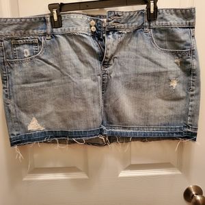 Old Navy Distressed Denim Mini Skirt -18- GUC